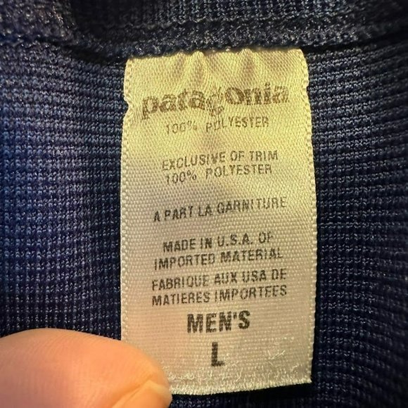 Patagonia Made in the USA Polyester Blue Quarter Zip Base Layer Mens L *Stain* - Picture 7 of 7